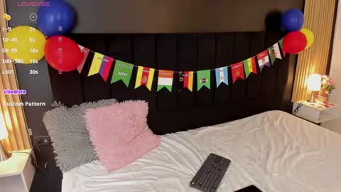 Soffie - Valentina - Yuya  Astro online show from 06/21/26, 07:05