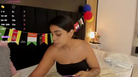 Soffie - Valentina - Yuya  Astro online show from 07/02/26, 12:10