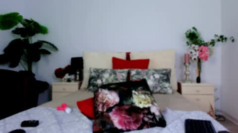 Chloe online show from 10/02/25, 09:16