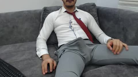 dirtyybooyy77 online show from 05/17/26, 11:12