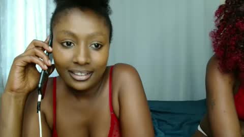 Snapshot of disah_002 chatting on 11/13/25, 12:15 disah_002 online show from 11/13/25, 12:15