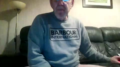 Snapshot of discovery63 chatting on 02/02/26, 07:23 discovery63 online show from 02/02/26, 07:23
