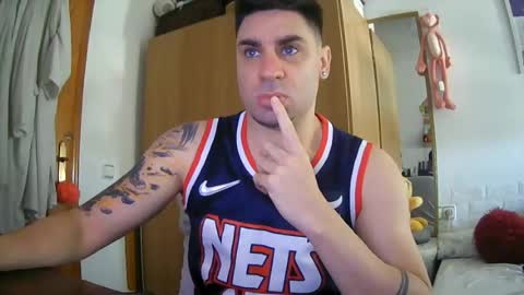 Snapshot of diselobienclaro chatting on 06/12/26, 11:20 diselobienclaro online show from 06/12/26, 11:20
