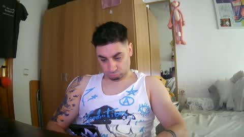 Snapshot of diselobienclaro chatting on 06/19/26, 11:36 diselobienclaro online show from 06/19/26, 11:36