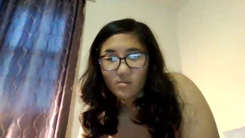 disneymom2030 online show from 11/02/25, 10:23