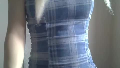 Snapshot of ditamilton chatting on 10/12/25, 12:48 DitaMilton online show from 10/12/25, 12:48