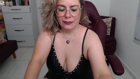 Diva online show from 01/04/25, 12:05