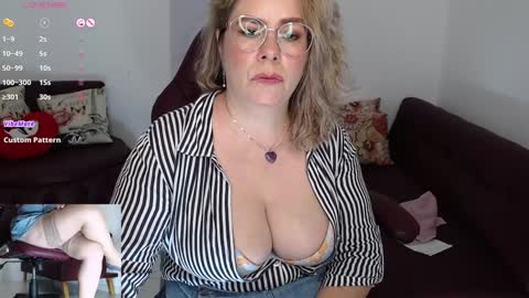 Diva online show from 01/09/25, 01:39