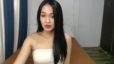 DIVINA online show from 12/10/24, 03:41