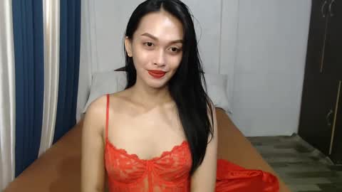 DIVINA online show from 12/13/24, 04:11