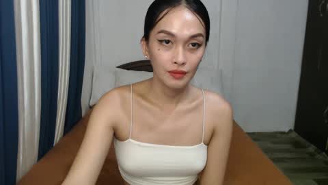 DIVINA online show from 01/18/25, 10:28
