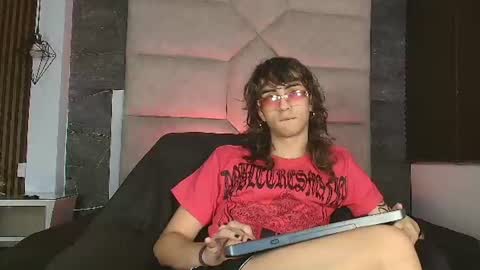 DIVINE online show from 07/13/26, 07:38