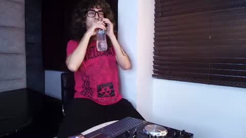 DIVINE online show from 07/25/26, 11:13