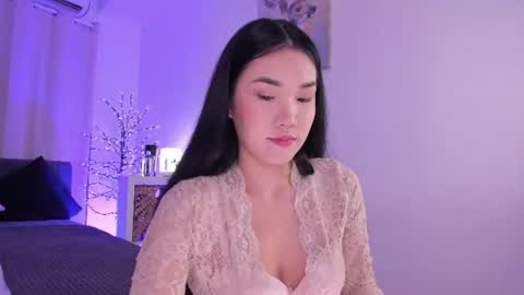 AKITA MEW MEW Follow  online show from 07/08/26, 06:29