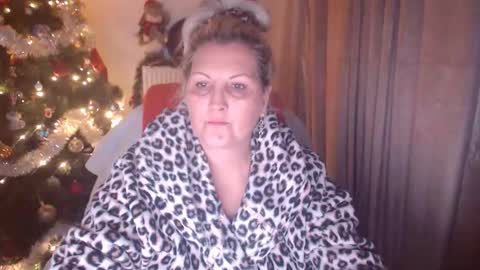 Alexxa online show from 12/04/25, 12:53