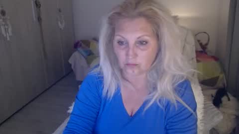 Alexxa online show from 05/15/26, 06:37