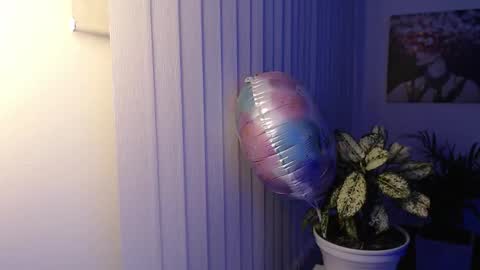 Hera online show from 10/24/25, 10:11