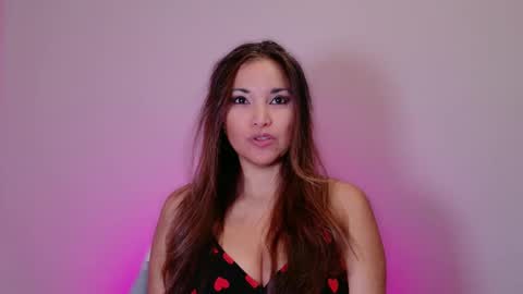 DivineLynn online show from 12/01/24, 04:29