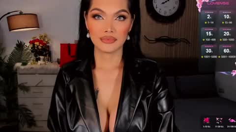    online show from 06/23/26, 03:21