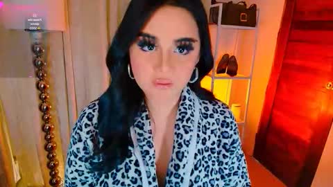 Snapshot of divorced_ms_valeria chatting on 02/12/26, 08:42 Vally online show from 02/12/26, 08:42