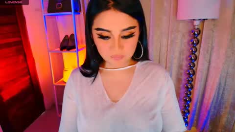 Snapshot of divorced_ms_valeria chatting on 02/21/26, 08:26 Vally online show from 02/21/26, 08:26