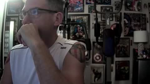dix_handley_50 online show from 07/16/26, 12:33