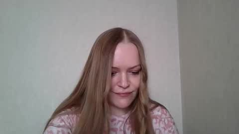 Snapshot of dixie_bangbang chatting on 02/21/26, 12:39 dixie_bangbang online show from 02/21/26, 12:39