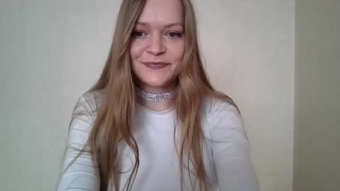 Snapshot of dixie_bangbang chatting on 03/13/26, 01:18 dixie_bangbang online show from 03/13/26, 01:18