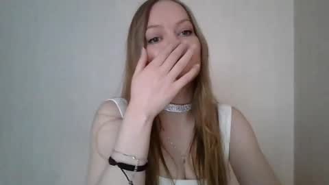 Snapshot of dixie_bangbang chatting on 04/09/26, 01:27 dixie_bangbang online show from 04/09/26, 01:27