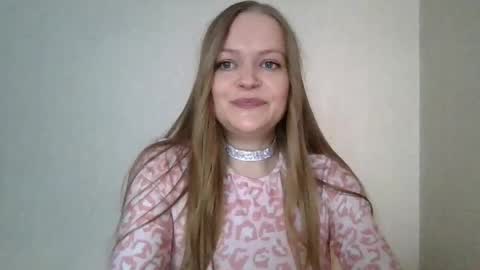 Snapshot of dixie_bangbang chatting on 04/21/26, 02:23 dixie_bangbang online show from 04/21/26, 02:23