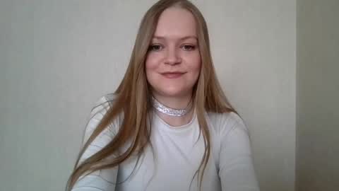 Snapshot of dixie_bangbang chatting on 04/23/26, 02:19 dixie_bangbang online show from 04/23/26, 02:19