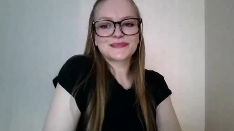 Snapshot of dixie_bangbang chatting on 05/12/26, 10:01 dixie_bangbang online show from 05/12/26, 10:01
