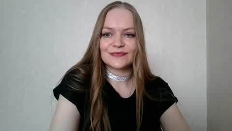 Snapshot of dixie_bangbang chatting on 05/18/26, 10:32 dixie_bangbang online show from 05/18/26, 10:32
