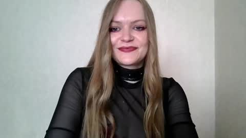 Snapshot of dixie_bangbang chatting on 05/25/26, 03:07 dixie_bangbang online show from 05/25/26, 03:07