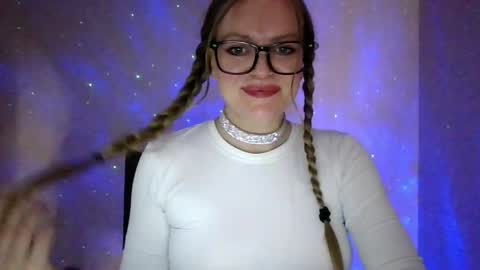 Snapshot of dixie_bangbang chatting on 05/30/26, 06:16 dixie_bangbang online show from 05/30/26, 06:16