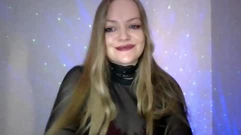 Snapshot of dixie_bangbang chatting on 05/31/26, 04:03 dixie_bangbang online show from 05/31/26, 04:03