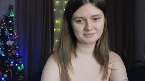 Alise I  online show from 12/25/24, 04:43