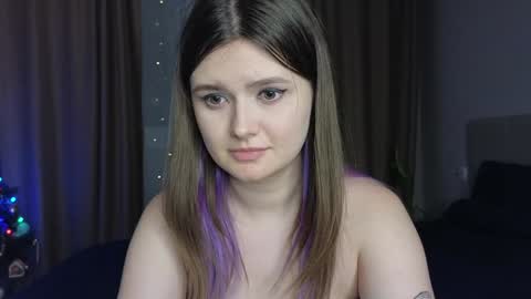 Alise I  online show from 12/28/24, 08:47