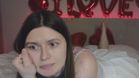 Alise I  online show from 02/06/25, 08:02