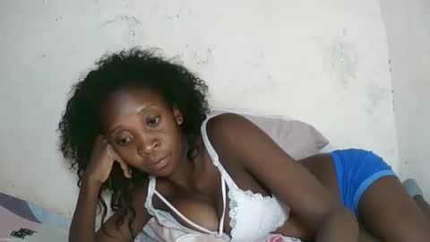 Snapshot of djamellah chatting on 04/26/26, 05:43 djamellah online show from 04/26/26, 05:43
