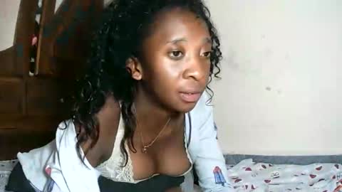Snapshot of djamellah chatting on 06/01/26, 10:50 djamellah online show from 06/01/26, 10:50