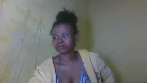 Snapshot of djami534591 chatting on 11/16/25, 10:15 djami534591 online show from 11/16/25, 10:15