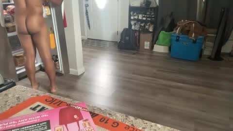 Snapshot of djblackdaddy chatting on 11/21/25, 05:00 djblackdaddy online show from 11/21/25, 05:00