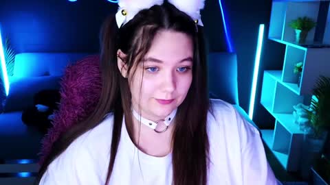 Snapshot of djennapalme chatting on 01/15/25, 07:26 Jenia online show from 01/15/25, 07:26