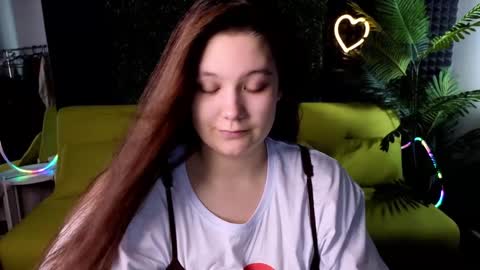 Snapshot of djennapalme chatting on 01/22/25, 08:07 Jenia online show from 01/22/25, 08:07
