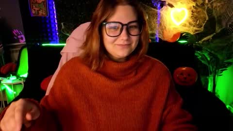 Snapshot of djennapalme chatting on 10/25/25, 01:46 Jenia online show from 10/25/25, 01:46