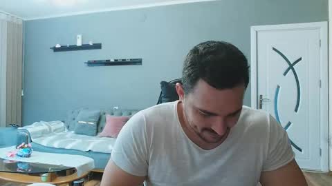 Snapshot of djmute chatting on 10/07/25, 09:06 STR8 BOYv online show from 10/07/25, 09:06