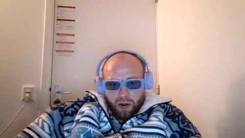 djschoor online show from 10/19/25, 07:25