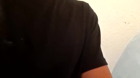 Snapshot of dk1017 chatting on 12/14/25, 08:09 dk1017 online show from 12/14/25, 08:09