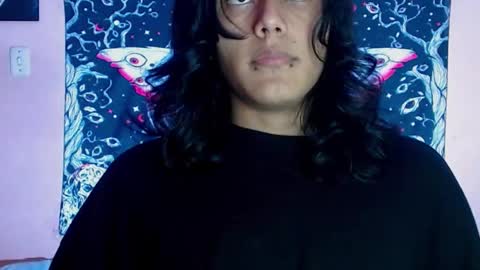 Snapshot of dk_204 chatting on 10/28/25, 10:23 daiki sx online show from 10/28/25, 10:23